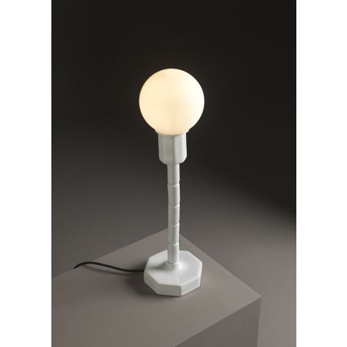 MAKE-UP TABLE LAMP WHITE